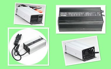 รถจักรยานยนต์ไฟฟ้า PFC เครื่องชาร์จแบตเตอรี่ 48V 6A สำหรับลิเธียมหรือแบตเตอรี่ตะกั่วกรดขั้วบวกย้อนกลับ